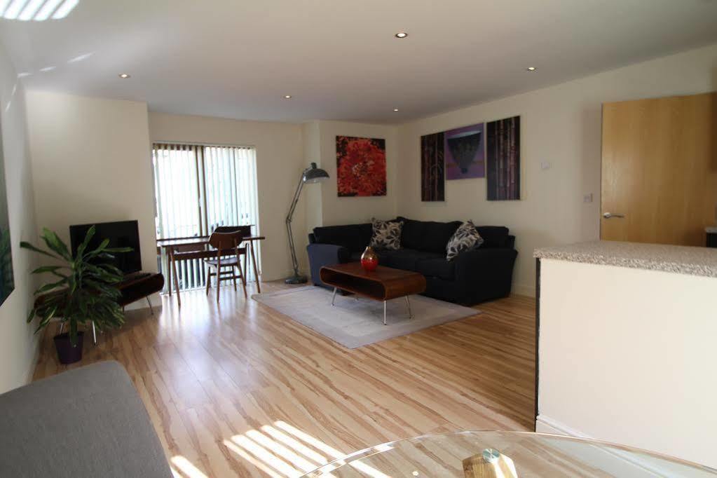 Lux Living Apartments - Alpha Apartments CBG Buitenkant foto